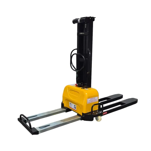 Samonakladalni viličar CDD-I 700 kg